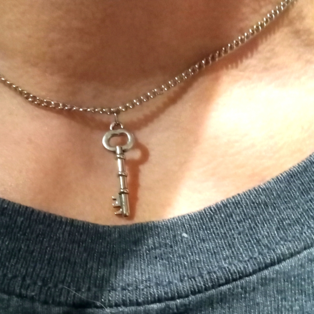 Key necklace